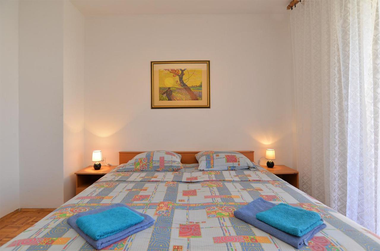 Apartment Vanga 533 Pula Exterior photo